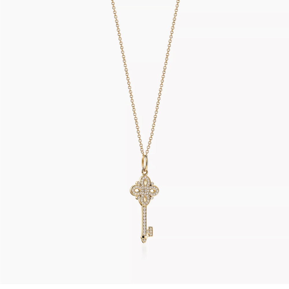 Tiffany Victoria key and chain